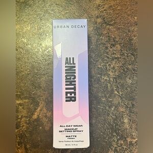 Urban Decay All Day Wear Makeup Setting Spray
